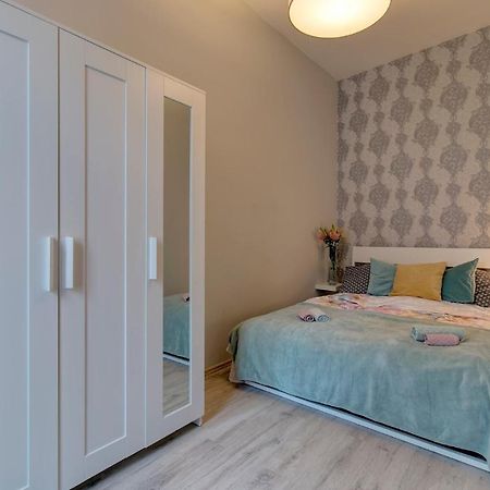 Paulay Downtown Apartment บูดาเปสต์ ภายนอก รูปภาพ